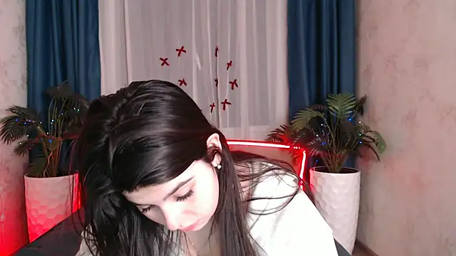 KisaModel's cam snapshot