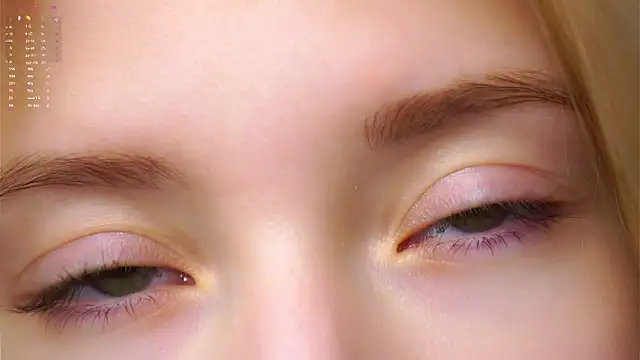 SunnivaCovil's cam snapshot