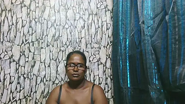 Exotic_indian95's cam snapshot