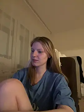 MaryHiggins's cam snapshot