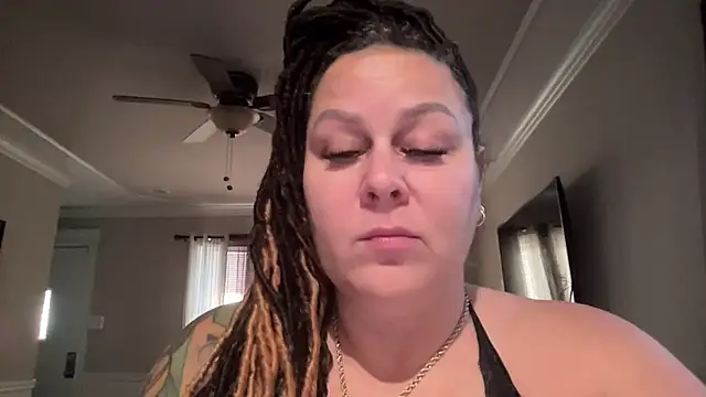 WorldsGreatestCockRater's cam snapshot