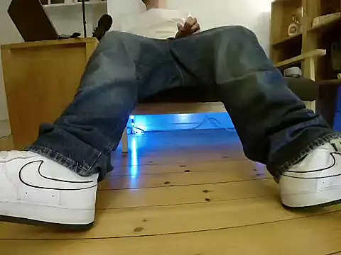 jonas_camboy's cam snapshot