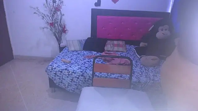 angel_barbie_1's cam snapshot