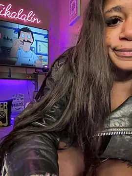 Tikalalin live sex cam