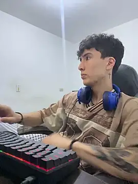 gojo_satoru_18 live sex cam