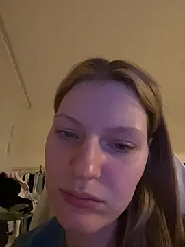 MaryHiggins live sex cam