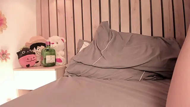 sofiesoft live sex cam