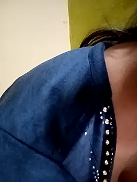 Piya_Ji's cam snapshot