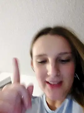 HotAlice69's cam snapshot