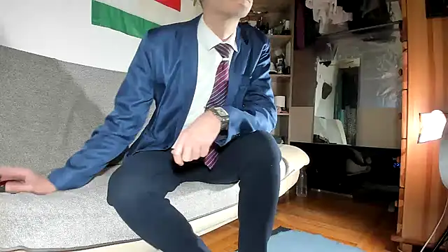 viraglaci18@xh's cam snapshot