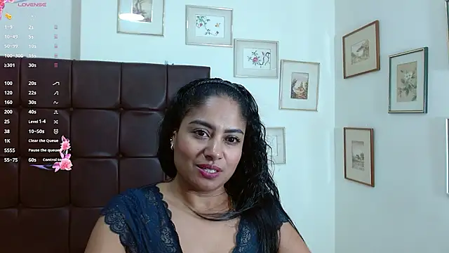 Luna_Fyre's cam snapshot