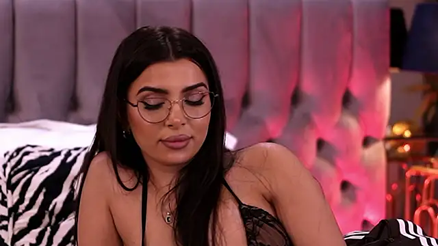 NicoleCellini's cam snapshot