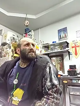 TattooedDick92's cam snapshot