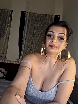 Pillango1212 live sex cam