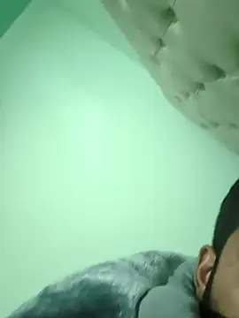 SilentIncoming live sex cam