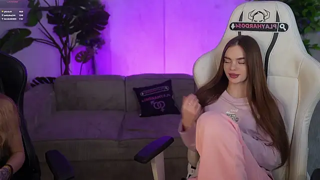 Zlata_Sky's cam snapshot