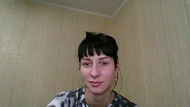 -Crystal-'s cam snapshot