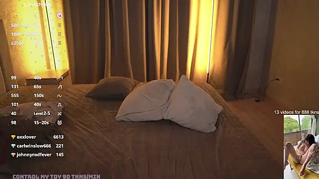 oxxme's cam snapshot