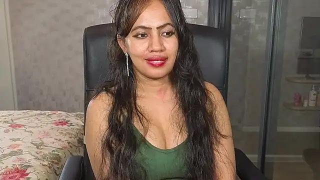 FannyXhot's cam snapshot