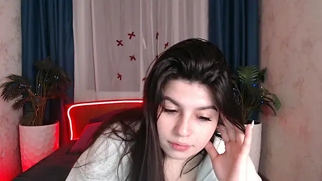 KisaModel's cam snapshot