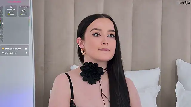 BellaRei's cam snapshot