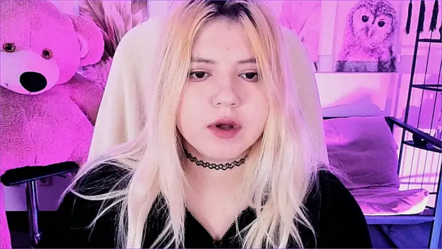 DiaAngell's cam snapshot