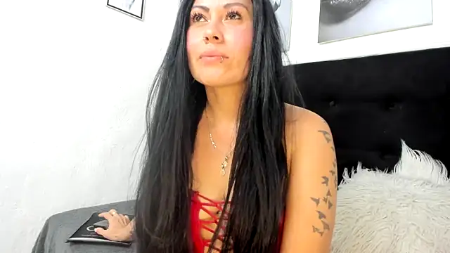 Tania_mature live sex cam