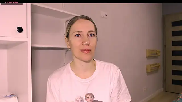 Javelinka's cam snapshot