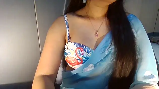 Yashika_Loves's cam snapshot