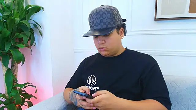 Naim_Bennetsex's cam snapshot