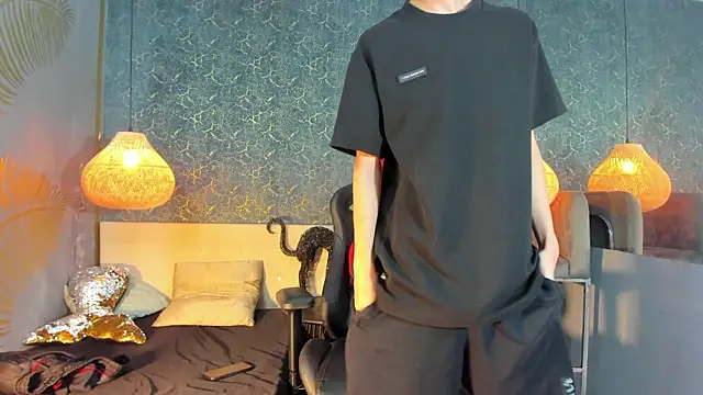 ArthurCox's cam snapshot