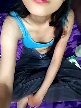 x_chaht's cam snapshot