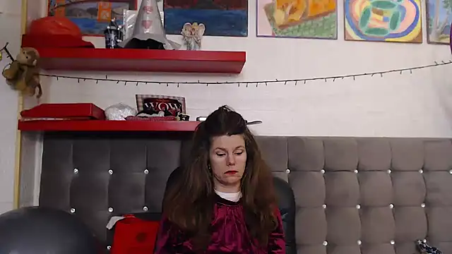 kellyterapy's cam snapshot