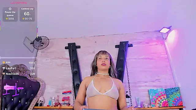 Madame_pain_ live sex cam