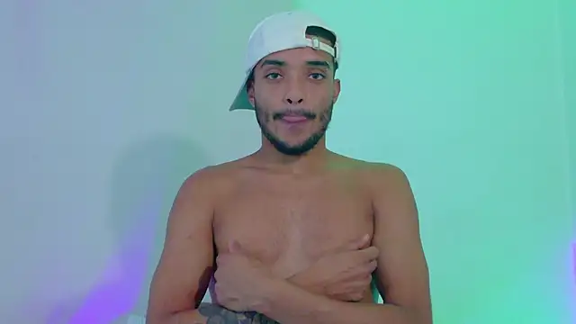 eross_chipre_'s cam snapshot