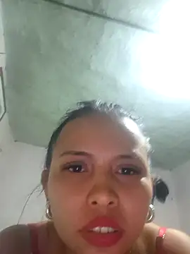 Daniela_Cruz_'s cam snapshot