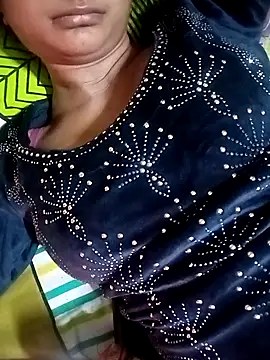 Piya_Ji's cam snapshot