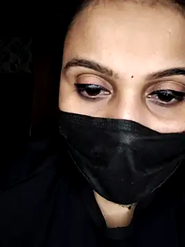 Horny_Shalu live sex cam