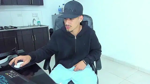 Chandler_ken live sex cam