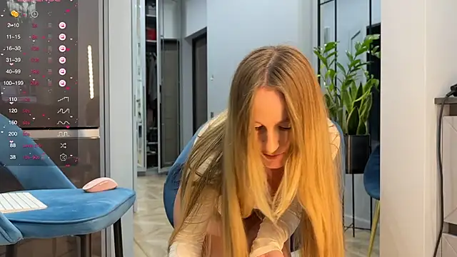 Peach__juice's cam snapshot