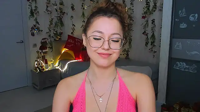 SereneFlame live sex cam