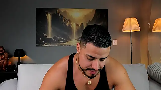 ApoloMakris live sex cam