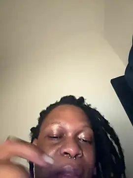 Boneca25 live sex cam