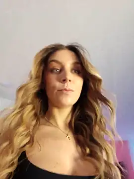 LilyOrion live sex cam