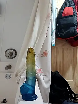 Lilsmokeshow017 live sex cam