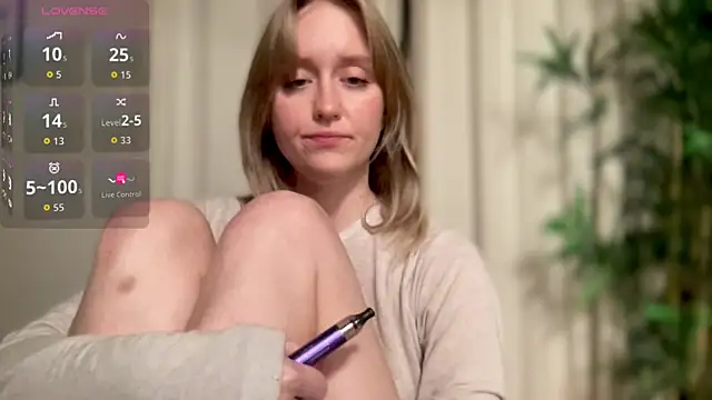 iilovetomatoes's cam snapshot