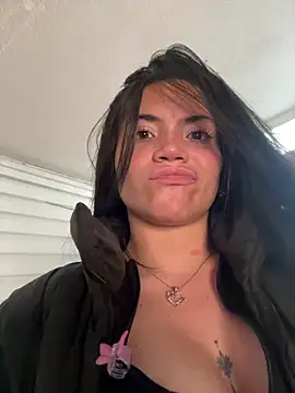 PamelaJonsom_'s cam snapshot