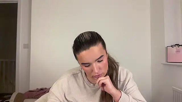 maisiesmithx live sex cam