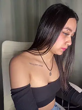 AshleyPinkk_'s cam snapshot