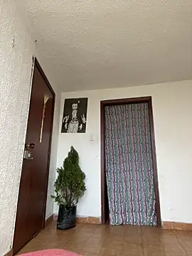 Sexyquerubin live sex cam